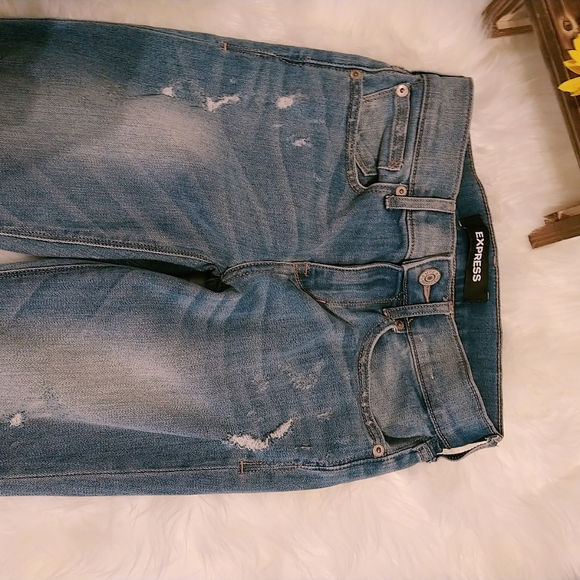 Jeans - Picture 2 of 3